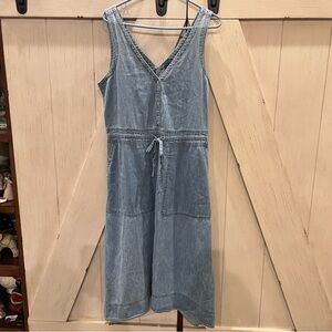 GAP Denim Dress Size Medium Tall